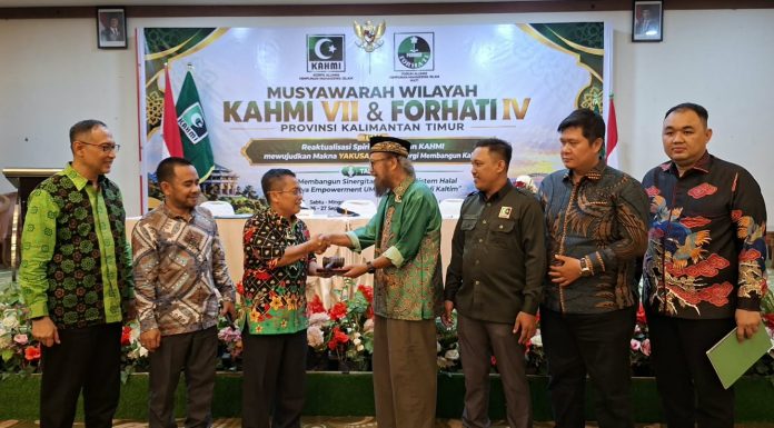 H. Marwan Presidium MD. KAHMI Kukar, Hadiri Muswil dan Talk Show MW KAHMI Kaltim